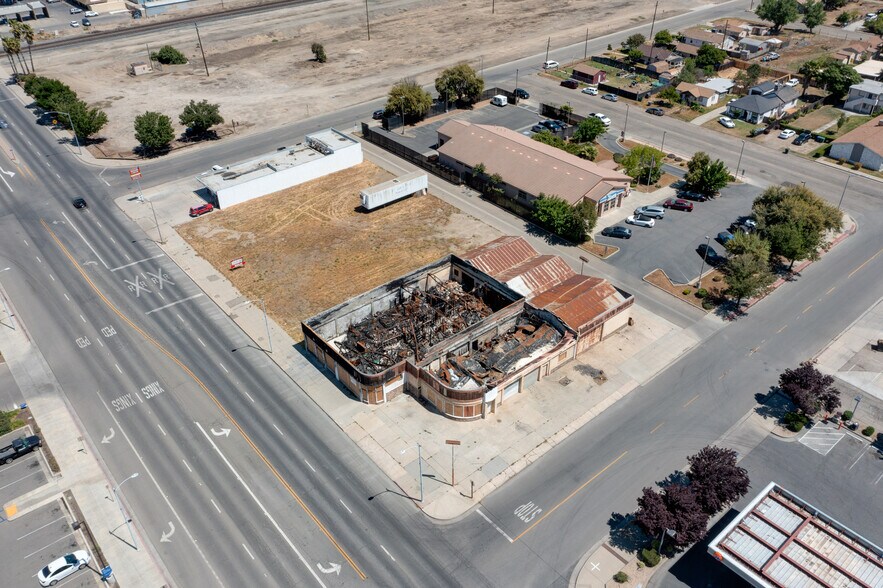 41-47 Robertson Blvd, Chowchilla, CA à vendre - Photo de l’immeuble – Image 3 sur 26