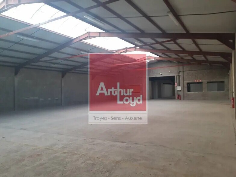 Industriel/Logistique dans Troyes à louer - Photo intérieure – Image 2 sur 10