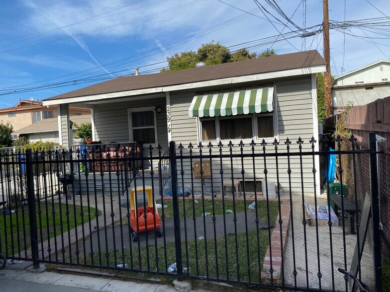 239 W 43rd St, Los Angeles, CA à vendre - Photo de l’immeuble – Image 3 sur 42