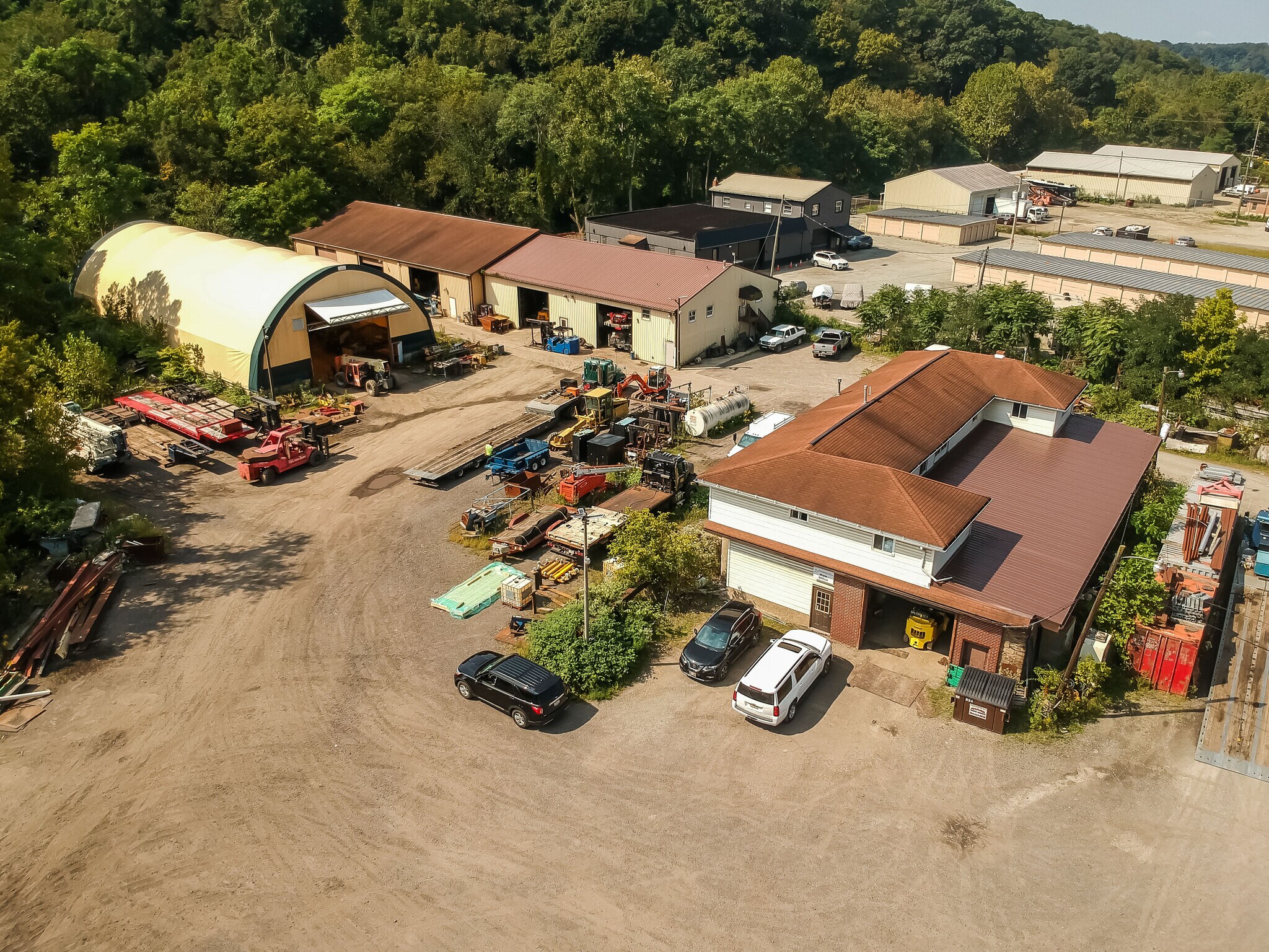 740 Greensburg Rd, New Kensington, PA à louer Photo principale– Image 1 sur 34