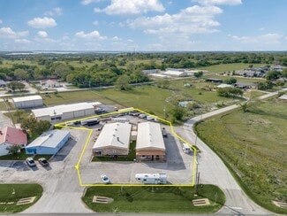 Plus de détails pour 1200-1204 S Highway 377, Pilot Point, TX - Local d’activités à vendre