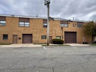 Plus de détails pour 349 Railroad Ave, East Rutherford, NJ - Industriel/Logistique à louer