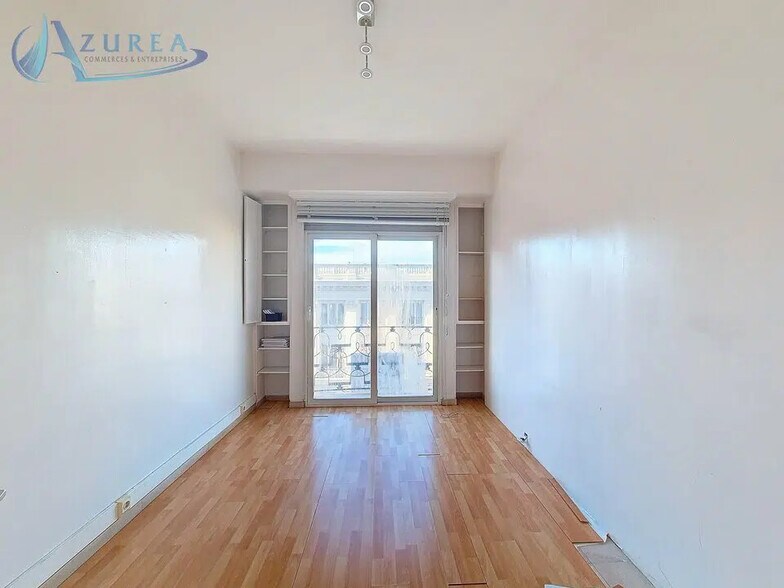 Bureau dans Nice à louer - Photo de l’immeuble – Image 3 sur 5