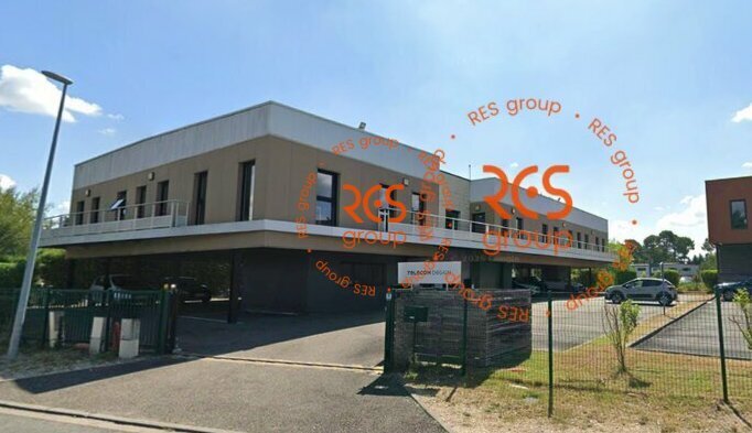 Local d'activités dans Canéjan à vendre - Photo de l’immeuble – Image 1 sur 15