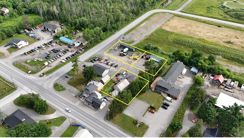 2590 Carp Rd, Ottawa, ON à louer - Photo principale – Image 1 sur 13