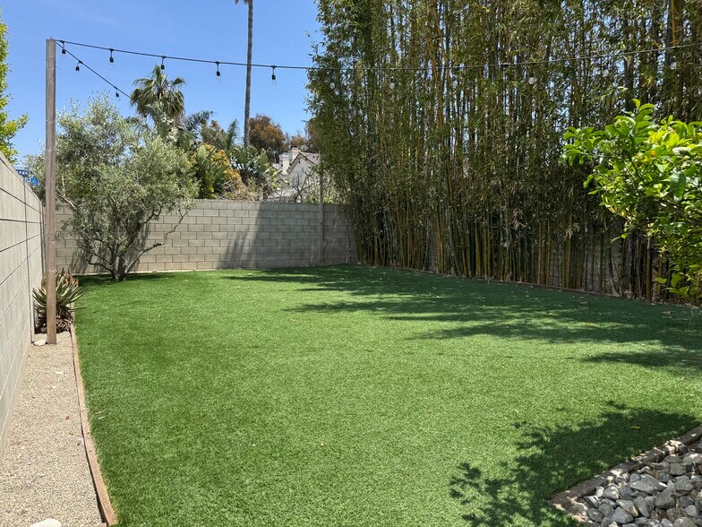 1632 Aviation Blvd, Redondo Beach, CA à louer - Photo de l’immeuble – Image 3 sur 8