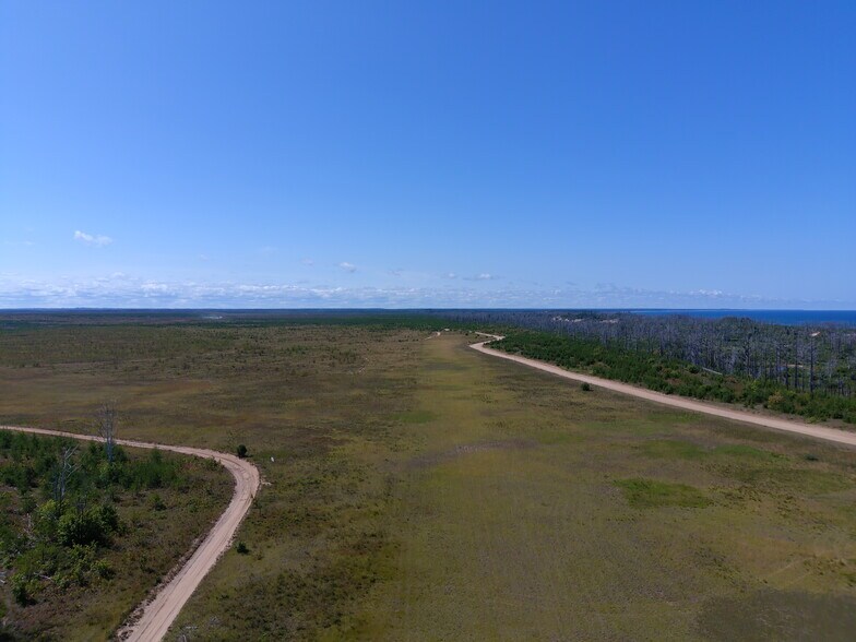 32752 County Road 423, Newberry, MI à vendre - Photo de l’immeuble – Image 3 sur 23