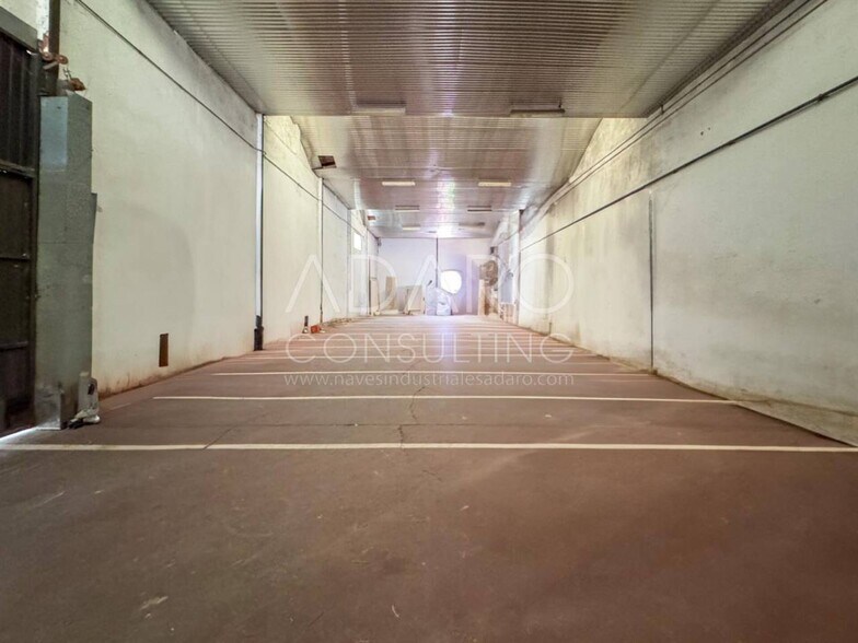 Industriel/Logistique dans Móstoles, Madrid à vendre - Photo intérieure – Image 2 sur 17