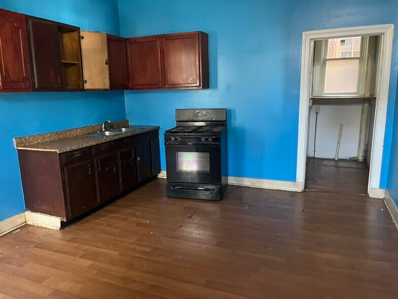 1615 Maryland Ave, Covington, KY à vendre - Photo intérieure – Image 3 sur 29