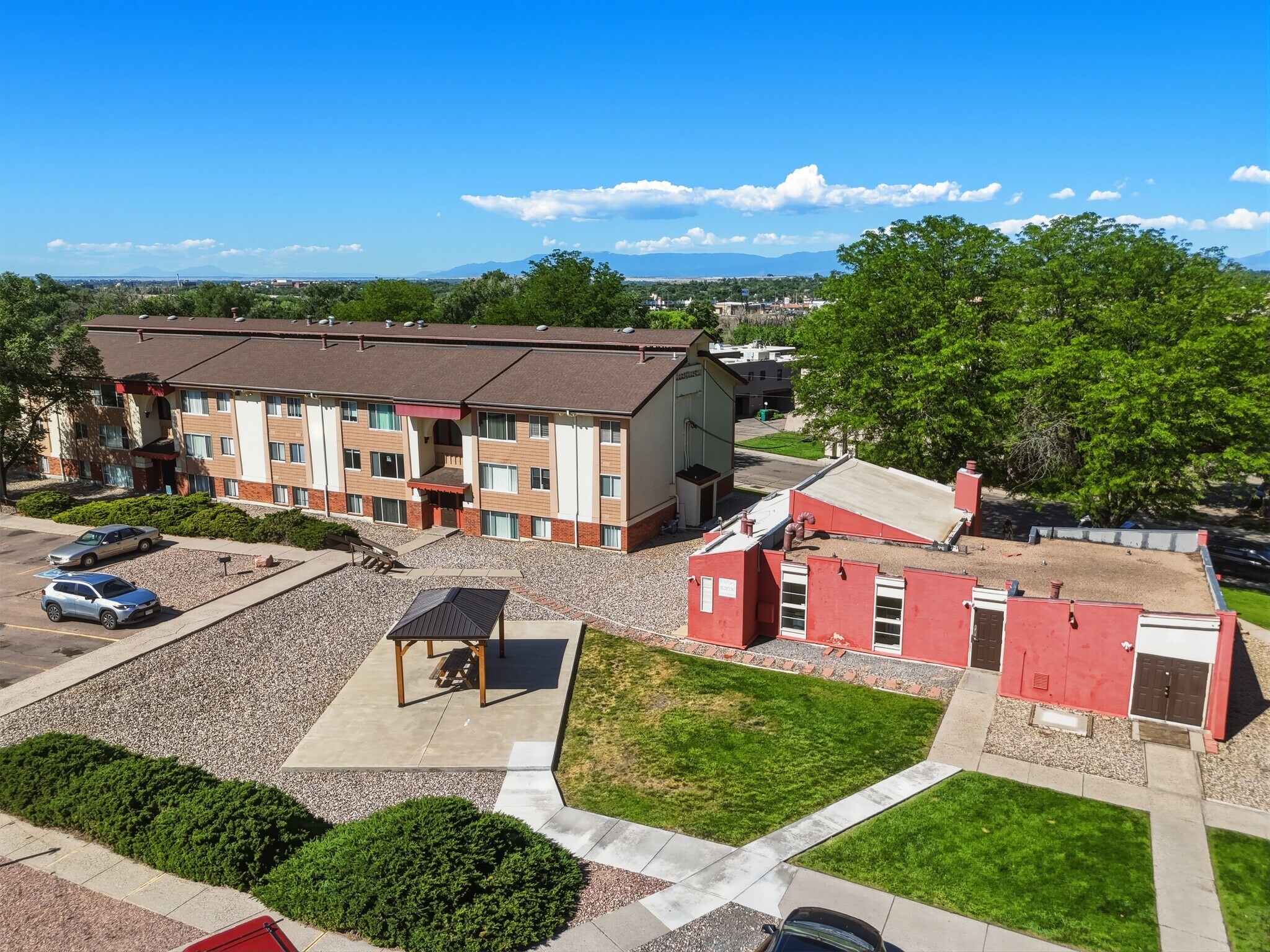 Pueblo Seven Portfolio portefeuille de 7 biens à vendre sur LoopNet.fr Photo principale– Image 1 sur 8
