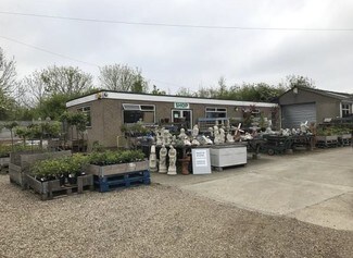 Plus de détails pour Arterial Rd, West Horndon - Local commercial à vendre