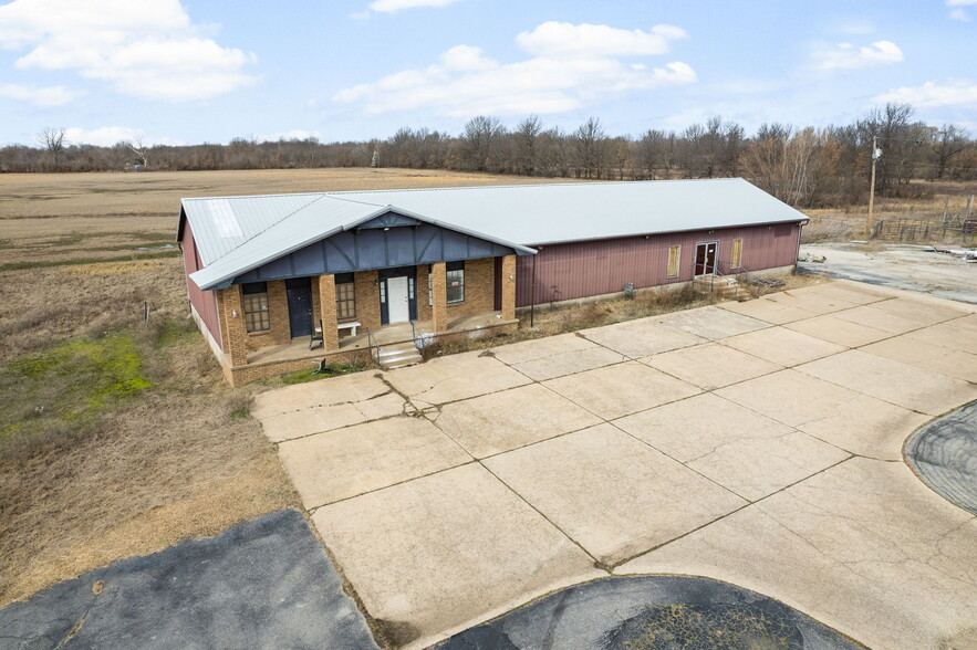 1010 E St Sw, Miami, OK à vendre - Photo intérieure – Image 3 sur 8