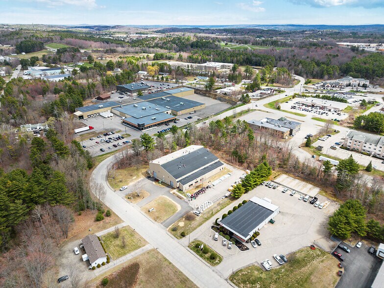 60 Darin Dr, Augusta, ME à louer - Photo de l’immeuble – Image 3 sur 59