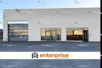 Plus de détails pour Local d'activités à louer