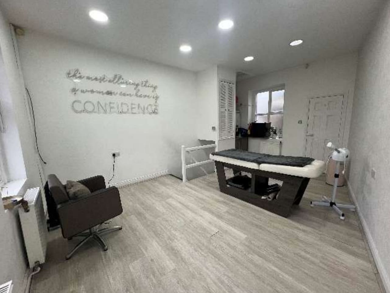 402 Bradford Rd, Batley à louer Photo intérieure– Image 1 sur 2