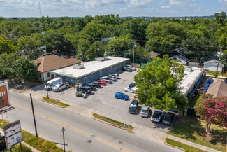 Plus de détails pour 1711 E Cesar Chavez St, Austin, TX - Bureau/Local commercial à louer
