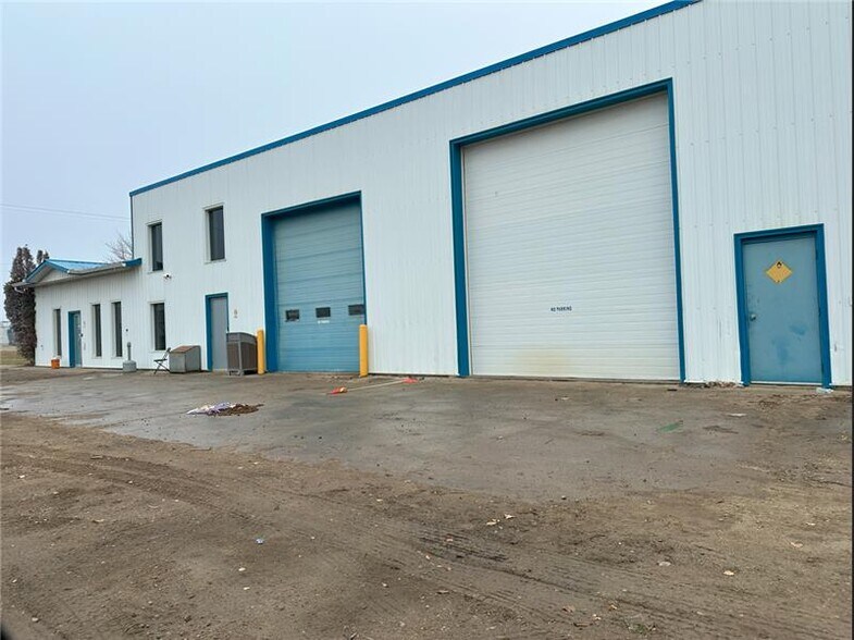 1803 8 St, Nisku, AB à vendre - Photo de l’immeuble – Image 3 sur 8