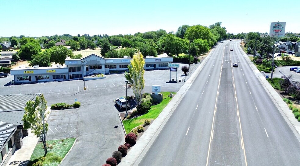 1055 S Highway 395, Hermiston, OR à vendre - Photo de l’immeuble – Image 2 sur 10
