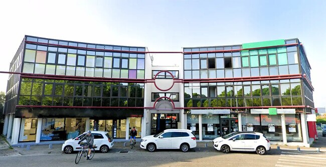Plus de détails pour Local commercial à louer