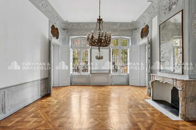 Plus de détails pour 19 Cours Mirabeau, Aix-en-Provence - Bureau à louer