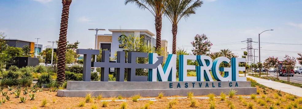 Nec Limonite Avenue & Archibald Ave, Eastvale, CA à louer - Photo de l’immeuble – Image 3 sur 11