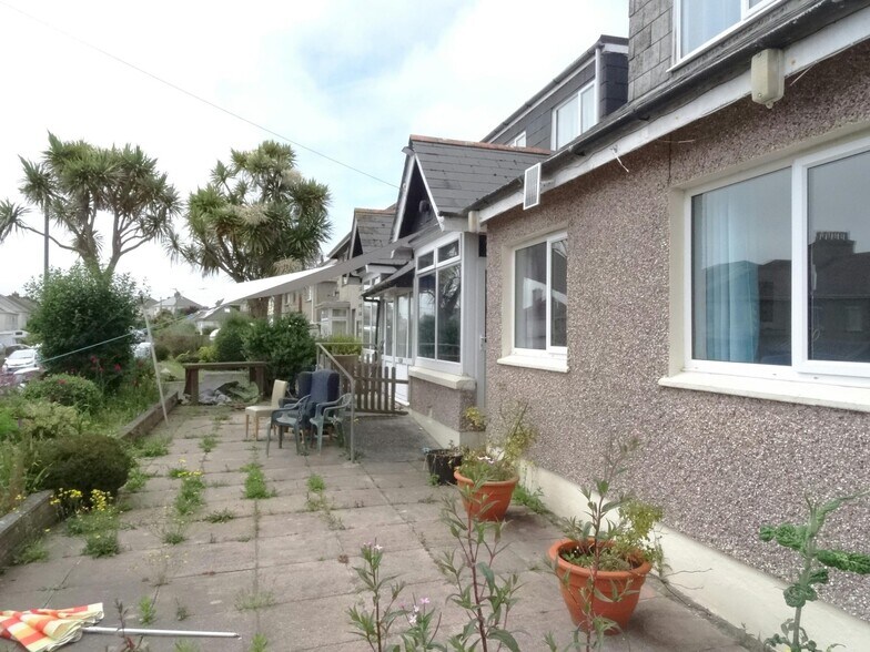 4-6 Trelawney Road, Newquay à vendre - Photo de l’immeuble – Image 3 sur 20