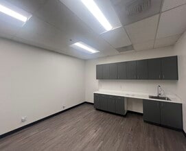 47221-47233 Fremont Blvd, Fremont, CA à louer Photo intérieure– Image 2 sur 5