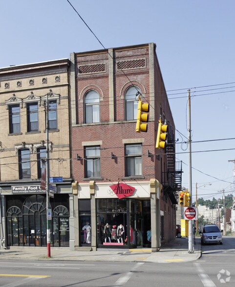 4730 Liberty Ave, Pittsburgh, PA à vendre - Photo principale – Image 1 sur 2
