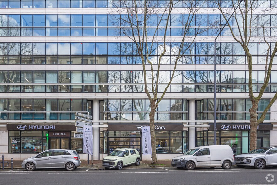 143 Avenue De Verdun, Issy-les-Moulineaux à louer - Photo de l’immeuble – Image 3 sur 4