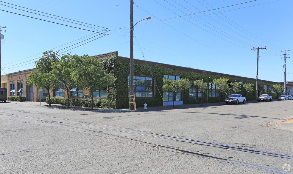 1850 Campbell St, Oakland, CA à louer - Photo de l’immeuble – Image 3 sur 22