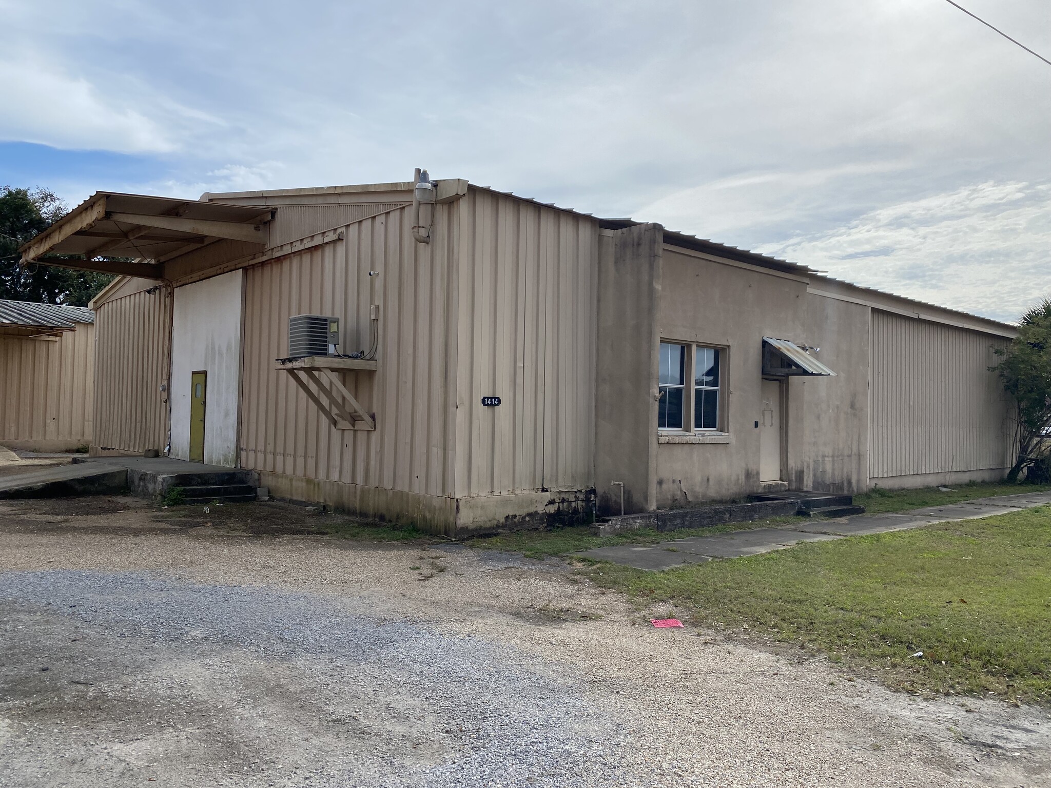 1414 31st Ave, Gulfport, MS à louer Photo de l’immeuble– Image 1 sur 8