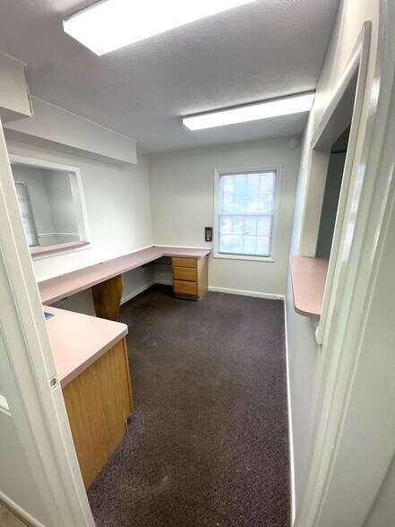 500-515 Charles St, La Plata, MD à louer - Photo de l’immeuble – Image 2 sur 10