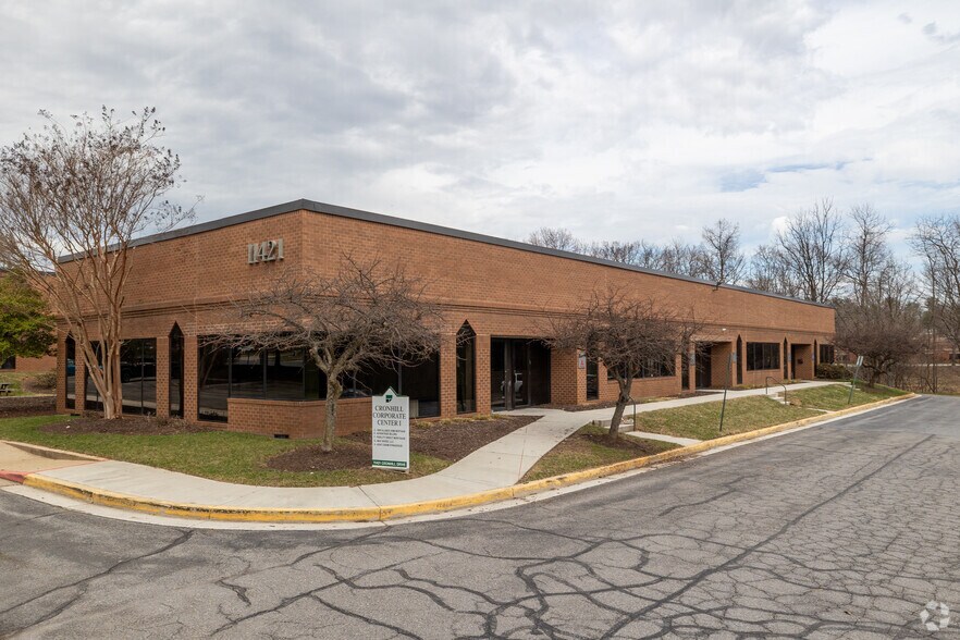 11421 Cronhill Dr, Owings Mills, MD à louer - Photo principale – Image 1 sur 6