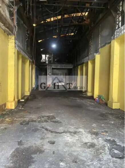 Industriel/Logistique dans Montreuil à vendre - Photo de l’immeuble – Image 1 sur 2