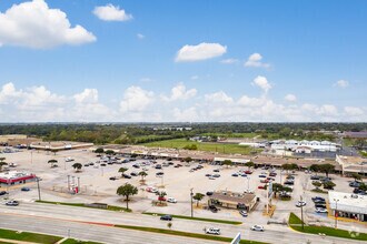 500-1042 W University Dr, Denton, TX - VUE AÉRIENNE  vue de carte
