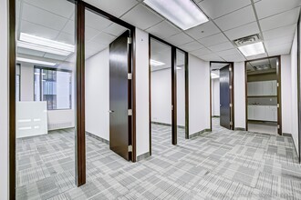 90 Adelaide St W, Toronto, ON à louer Photo intérieure– Image 2 sur 3