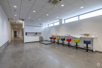 553 US-70 W, Havelock, NC à louer Photo intérieure– Image 2 sur 21