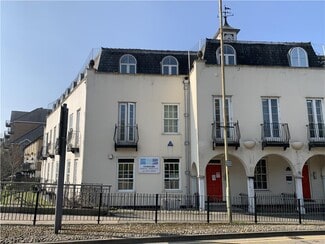 Plus de détails pour 18-22 The Causeway, Bishop's Stortford - Bureau à louer