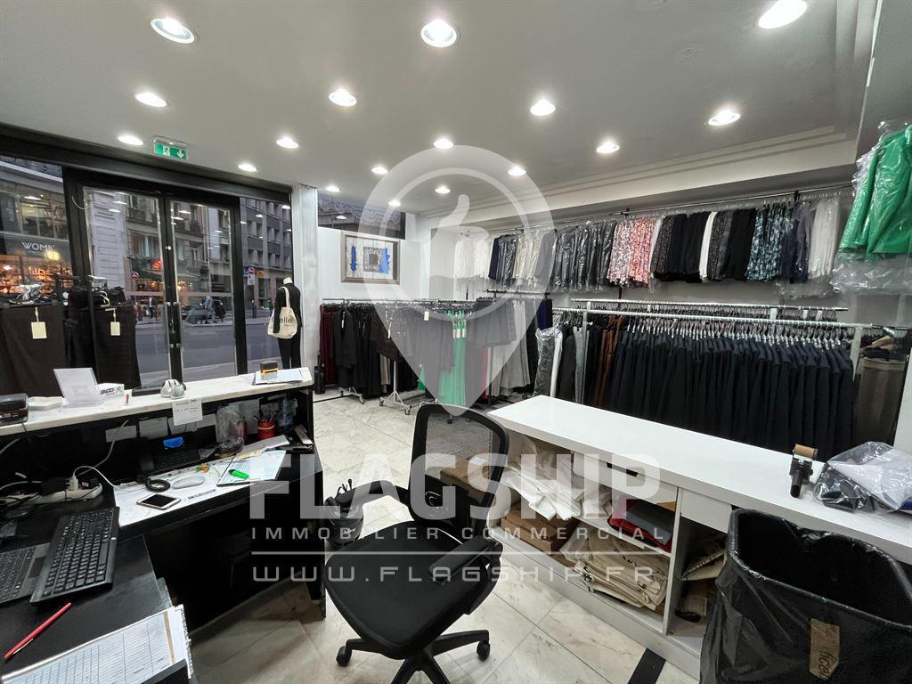 Local commercial dans Paris à louer Photo de l’immeuble– Image 1 sur 9
