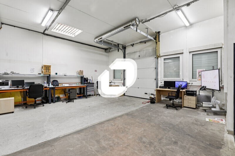 Bureau dans Nanterre à vendre - Photo intérieure – Image 2 sur 9