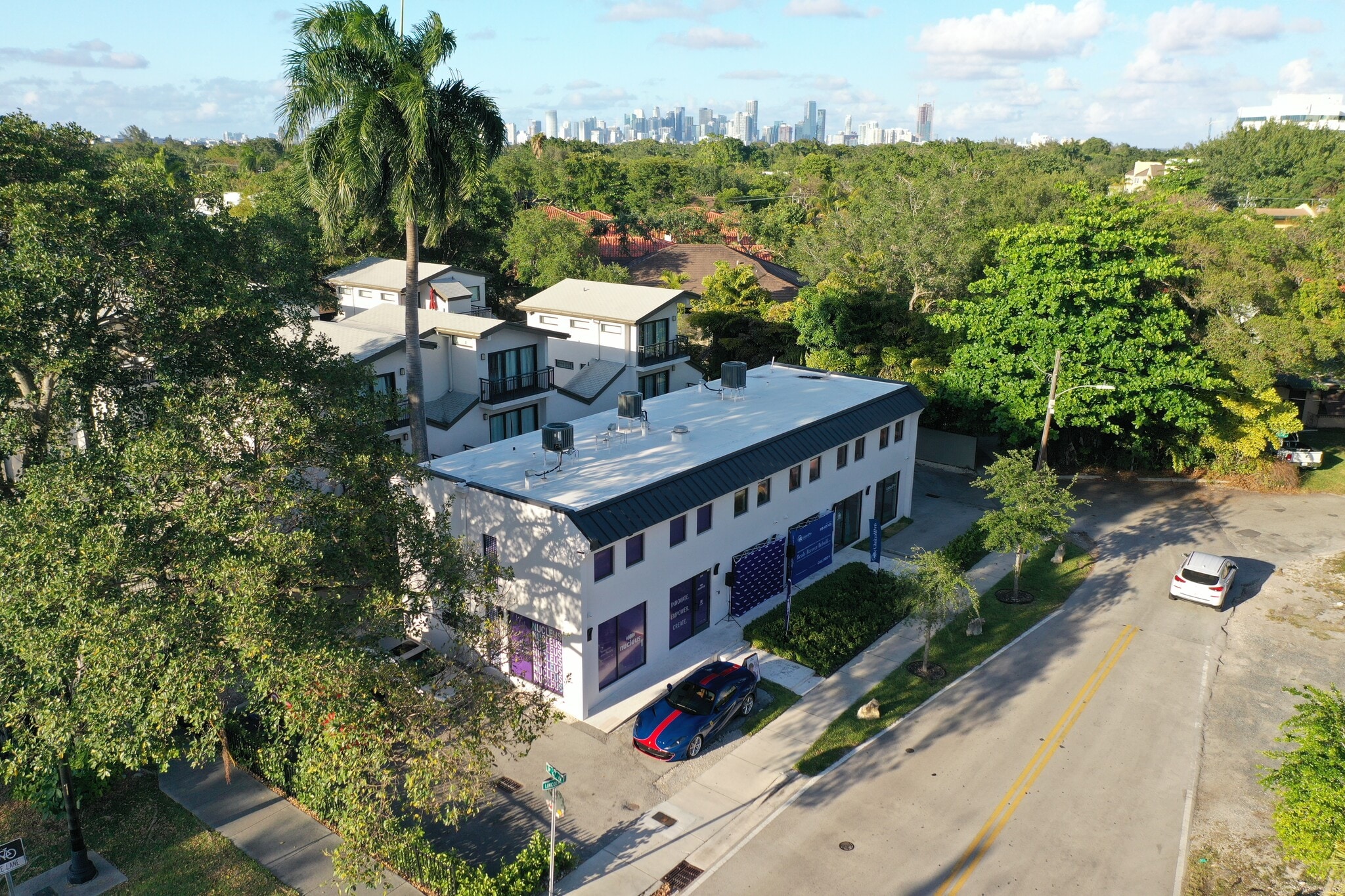 3139 SW 27th Ave, Miami, FL à louer Aérien– Image 1 sur 7