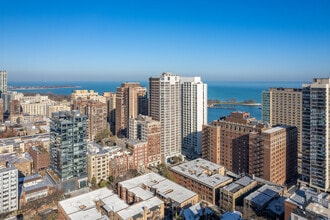 420 W Belmont Ave, Chicago, IL - Vue aérienne  vue de carte