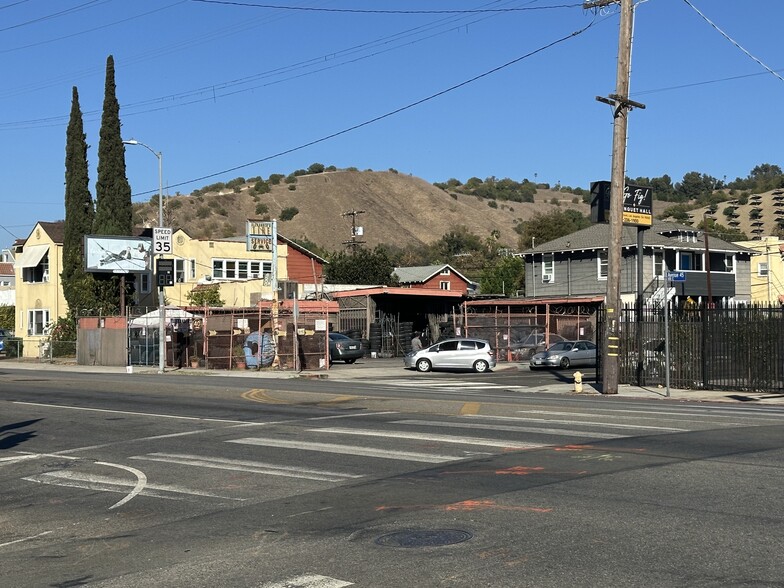 4500 N Figueroa St, Los Angeles, CA à vendre - Photo principale – Image 1 sur 12