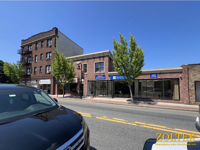 112 S Washington Ave, Bergenfield, NJ à louer - Photo de l’immeuble – Image 2 sur 7