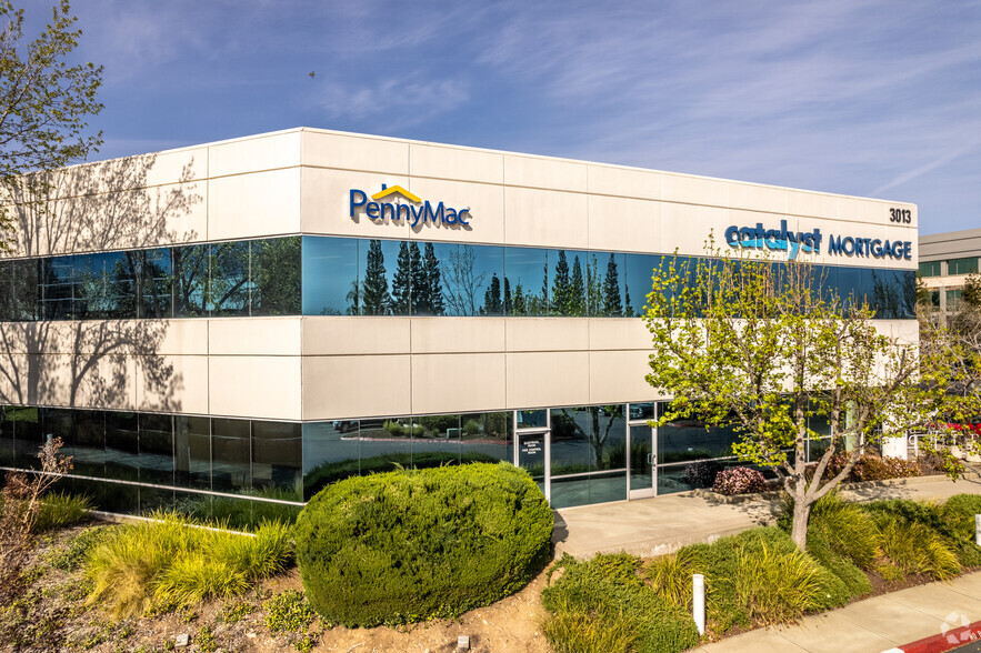3013 Douglas Blvd, Roseville, CA à louer - Photo principale – Image 1 sur 3