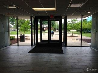 Plus de détails pour 500 Stephenson Hwy, Troy, MI - Bureau à louer