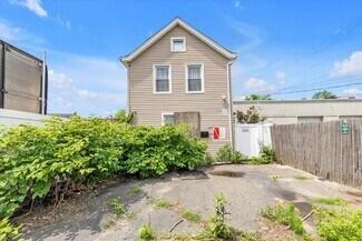 Plus de détails pour 12 Max Ave, Hicksville, NY - Spécialisé à vendre