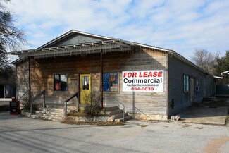 Plus de détails pour 330 W Mercer St, Dripping Springs, TX - Local commercial à louer