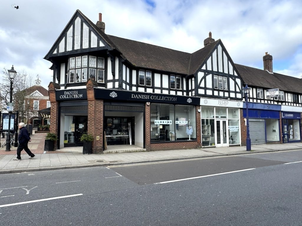 137 High St & 6 Bligh's Rd, Sevenoaks à louer Photo de l’immeuble– Image 1 sur 7