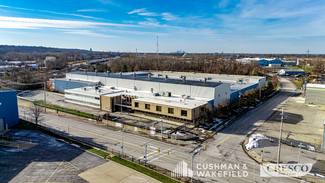 Plus de détails pour 1250 E 222nd St, Euclid, OH - Industriel/Logistique à vendre